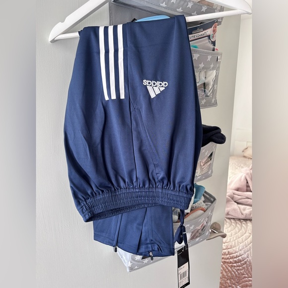 Gray Juventus tracksuit - Picture 2 of 3